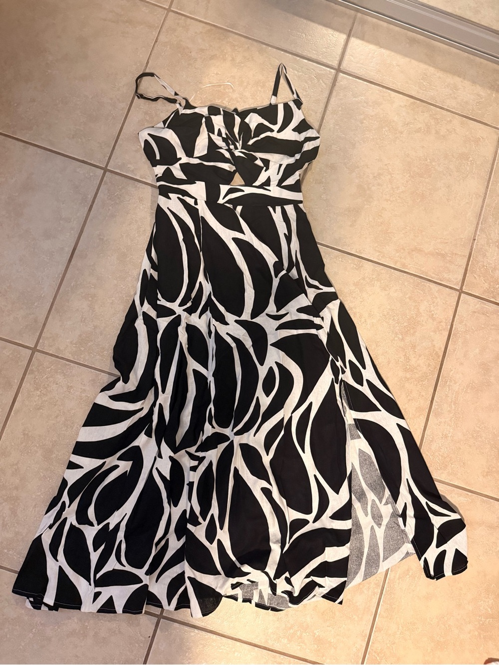 STATE Black and White Printed Spaghetti-Strap Maxi Dress